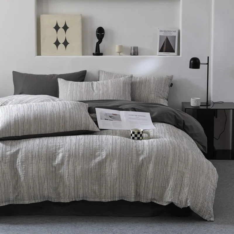 4-Piece Bedding Set - Elegant